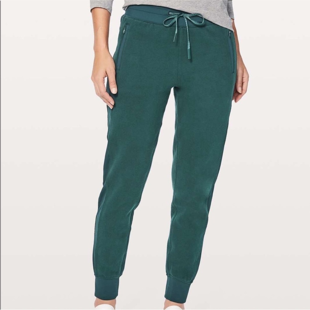 lululemon Get Going Jogger Sz 4 Submarine